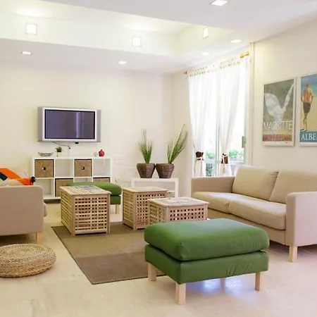 R+ By 2* Çeşme